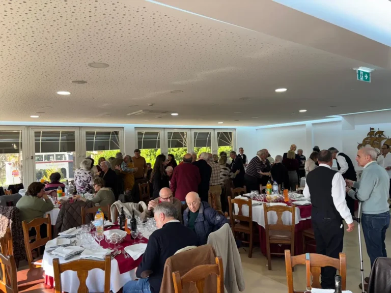 Fotografia 3 de Almoço de Natal | Delegação Centro